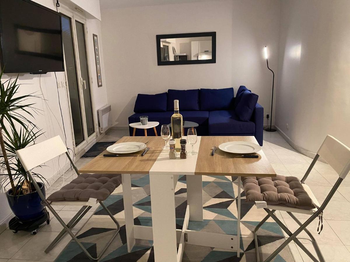 Appartement Studio Sanary Centre Екстер'єр фото