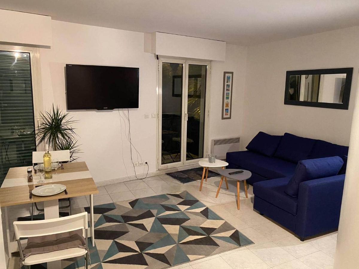 Appartement Studio Sanary Centre Екстер'єр фото